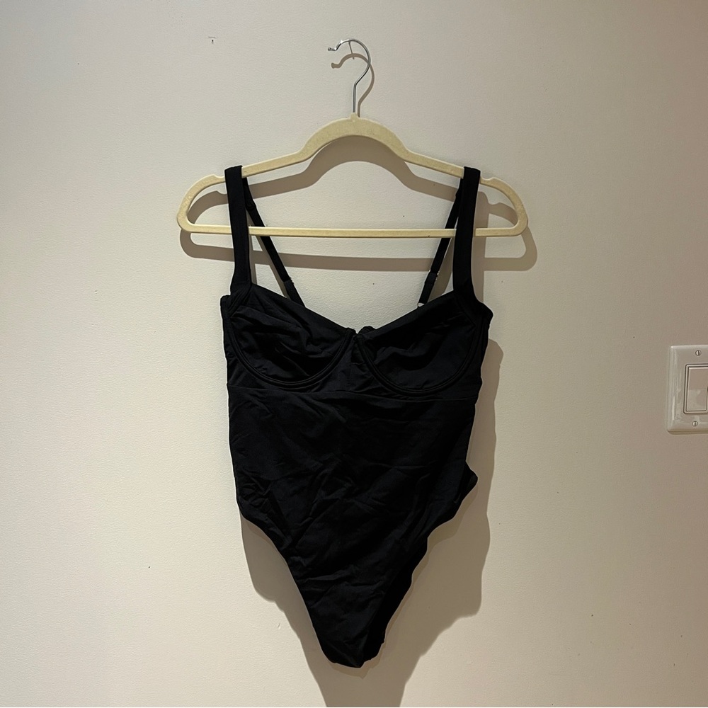 Monday Swimwear Clovelly One Piece - Picture 2 of 4